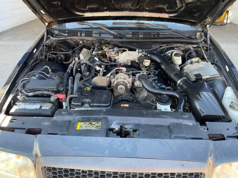 ford crown victoria 2010 2FABP7BV8AX142255 image ford crown victoria 2010 2FABP7BV8AX142255 image